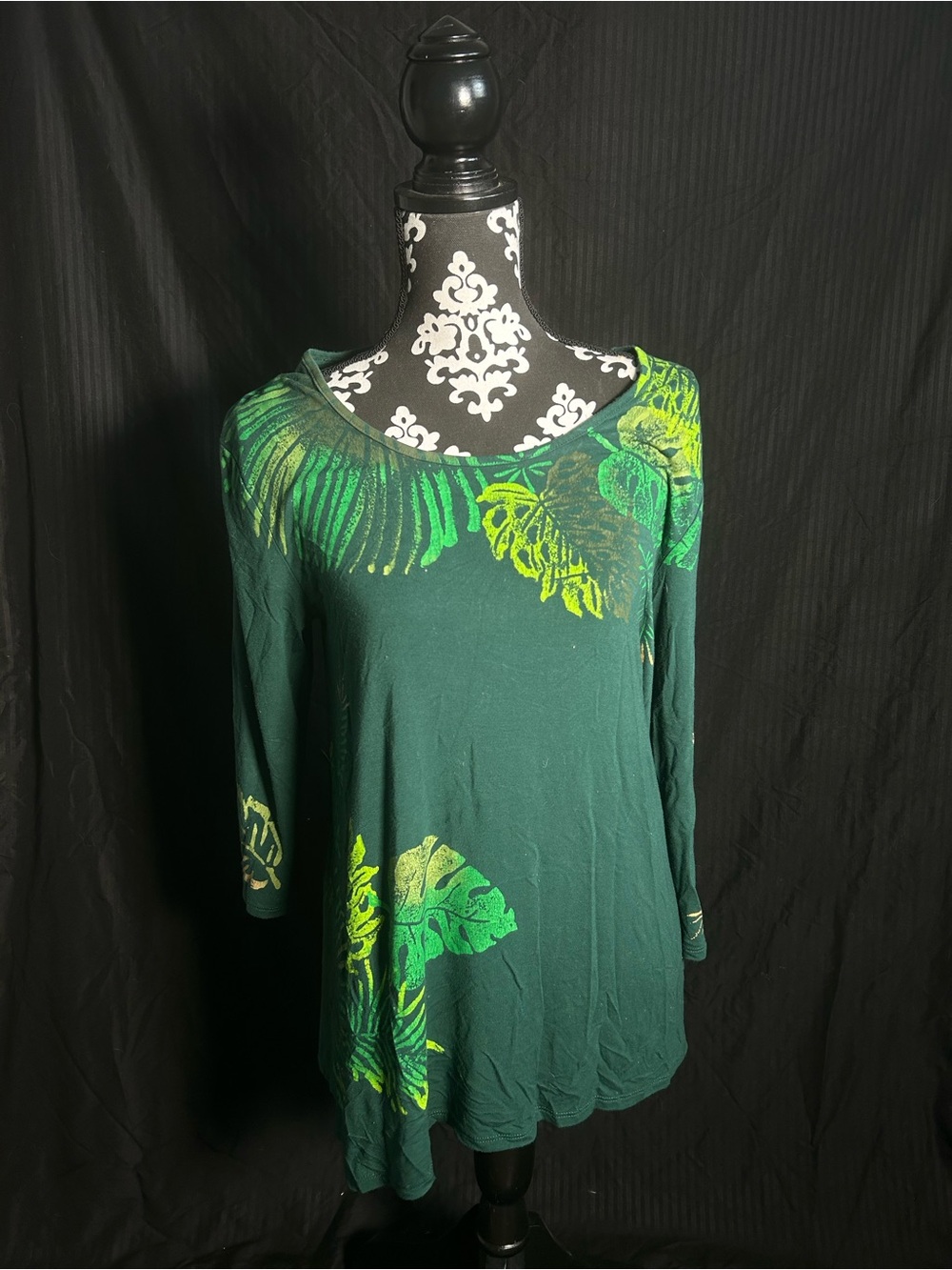 Raffi Emerald Green Long-Sleeve Tee with Chartreuse Leaf Print